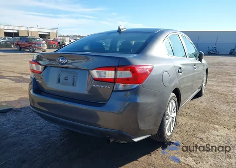 2018 Subaru Impreza 2.0I Premium z USA, uszkodzony, nr VIN 4S3GKAD60J3615063
